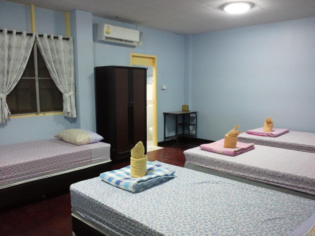Nalin Guesthouse Chiang Mai Værelse billede