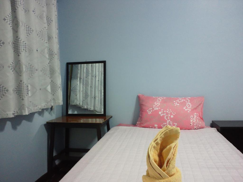 Nalin Guesthouse Chiang Mai Værelse billede